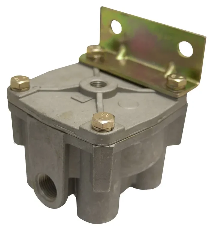 Bendix Style R12 Valve W/Vertical Delivery Ports 102626