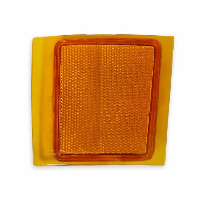 BROTHERS GMT400 Upper Side Marker Light – RH – Chevy pn 07-132