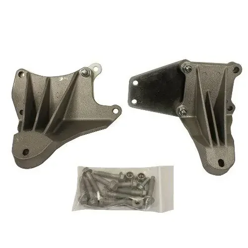 Ford Performance 05-2010 Mustang Engine Mount Brackets (For Boss 5.0L Iron Block)