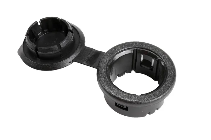Gm Genuine Parts 15187371 Accessory Power Receptacle Cover In Ebony