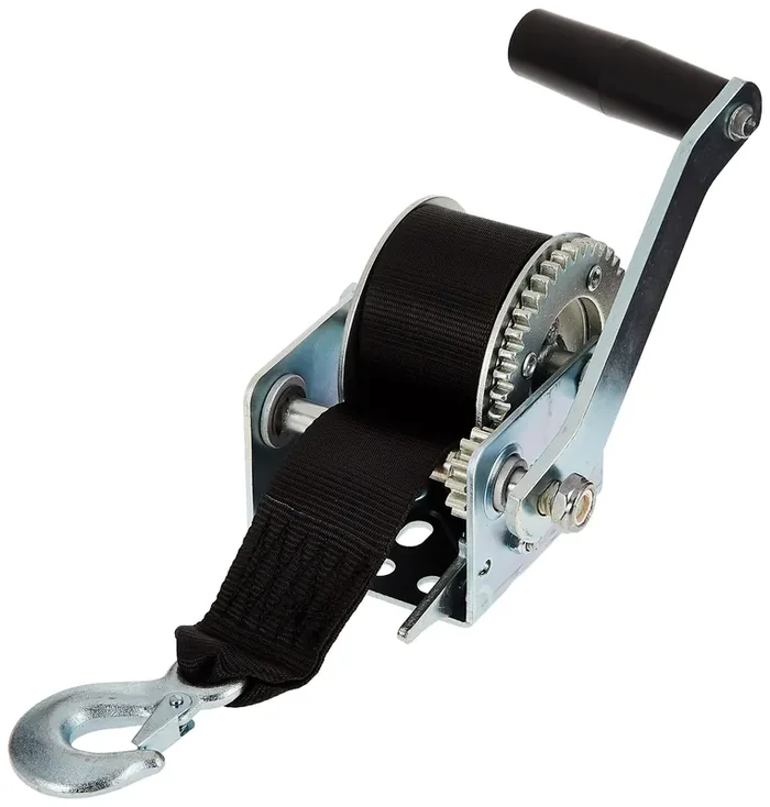 Reese Towpower 7019400 Boat Trailer Winch, 600 Lbs. Capacity, Single-Speed Hand Crank Winch, High-Performance Zinc Finish, 15 Fo