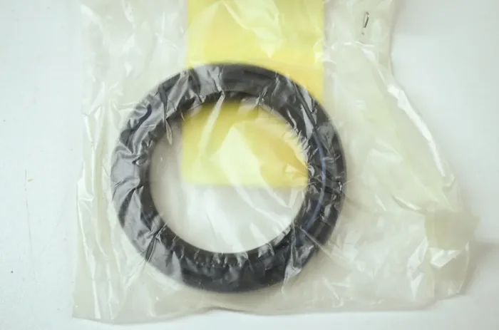Yamaha 93106-38046-00 Oil Seal; 931063804600 Made By Yamaha